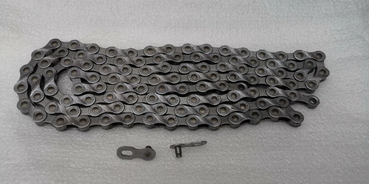 KMC E-Bike Kette E9 EPT Silber 136 Glieder Lose In Verpackung 3 KMC E-Bike Kette E9 EPT Silber 136 Glieder Lose In Verpackung