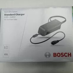 Bosch Standard Charger, 4 A Ladegerät Mit EU Netzkabel