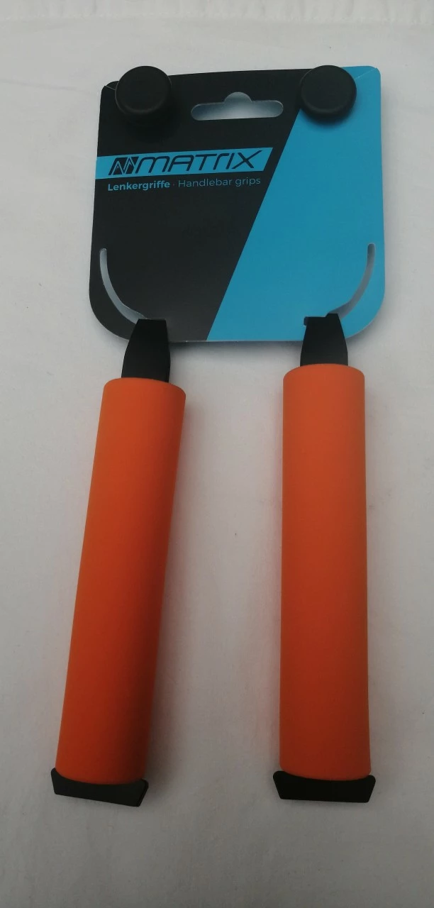 Matrix Lenkergriff G63 Silikon 8 Matrix Lenkergriff G63 Silikon – Bild 6