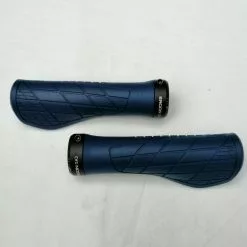 Ergon GA3 Small Ergonomischer Lenkergriff -Cannondale ga3 night 1280x1280