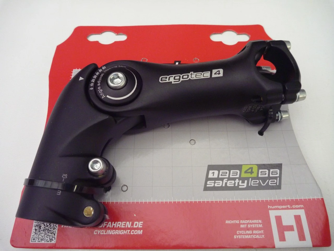 Ergotec Ahead-Vorbau Octopus Alu Schwarz-sandgestrahlt 25,4 Mm 1 1/8" 110mm 3 Ergotec Ahead-Vorbau Octopus Alu Schwarz-sandgestrahlt 25,4 Mm 1 1/8" 110mm